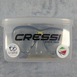 Cressi Adult Swimming Goggles - Clear Lens Pink Frame - Anti-Fog - Made in Italy